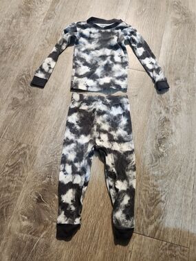 Petit Lem Gray & White Tie-Dye Thermal Set
